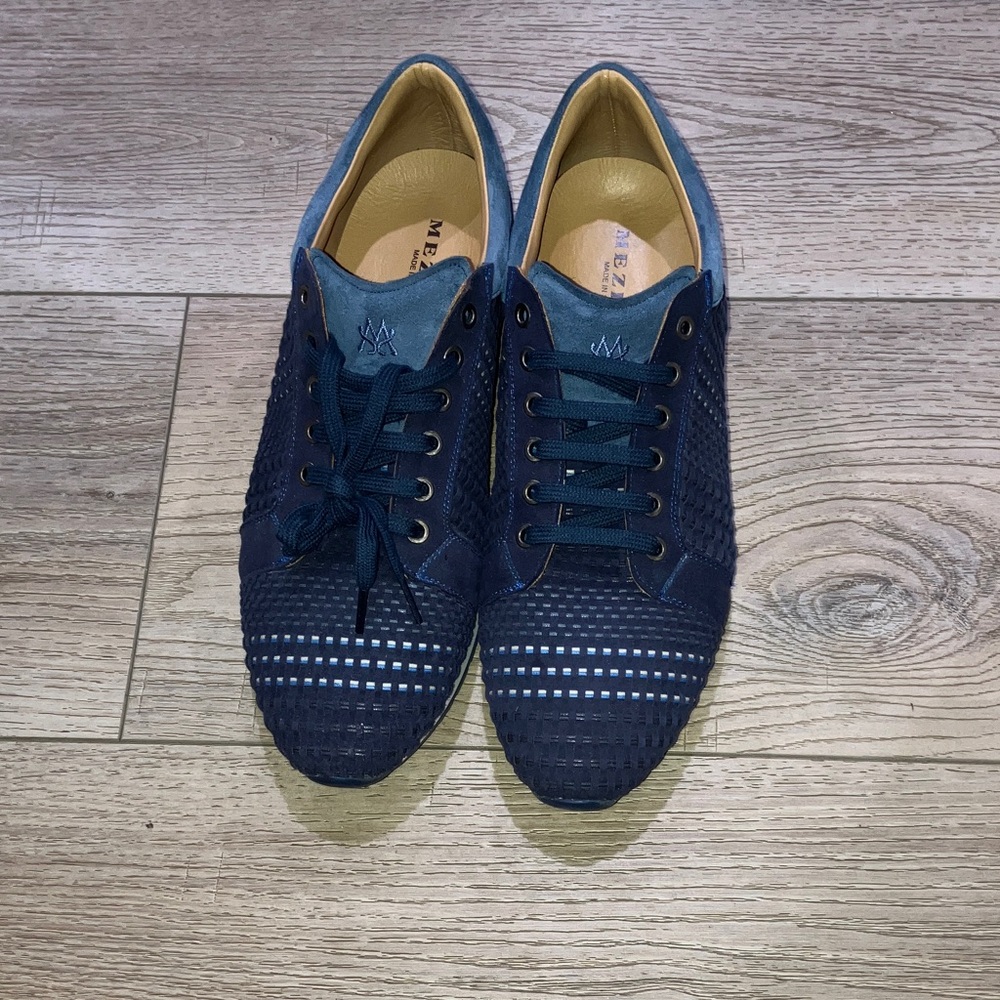 Mezlan Navy Textured Sneakers
